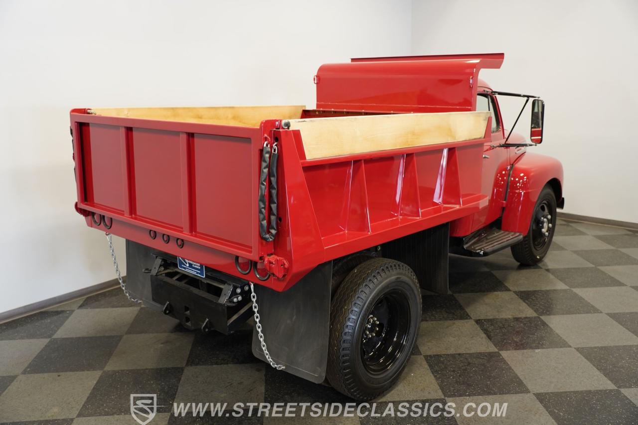1949 Ford F-6 Pickup