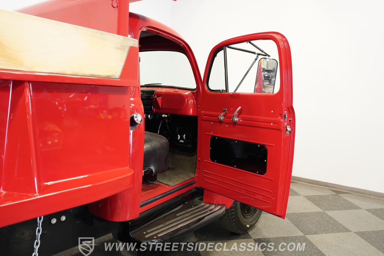 1949 Ford F-6 Pickup