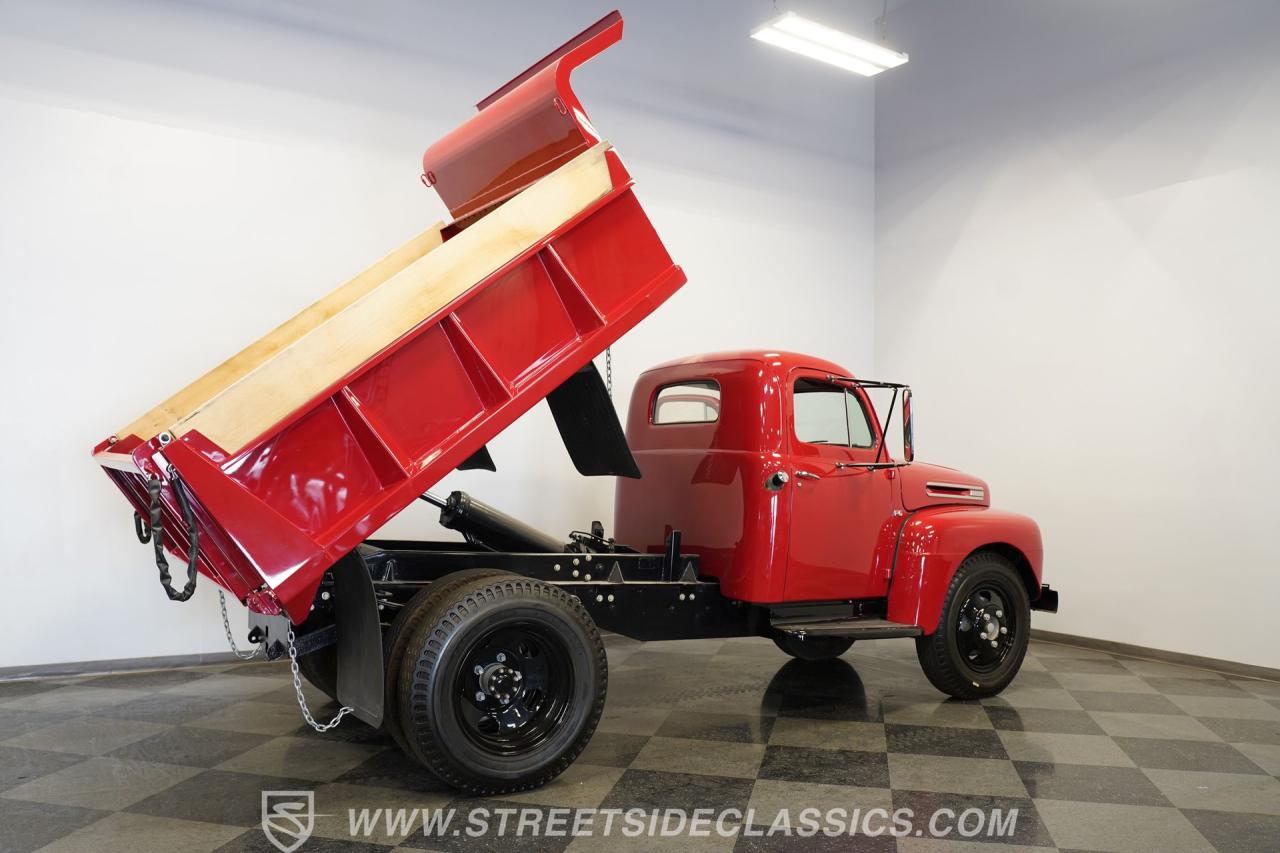 1949 Ford F-6 Pickup