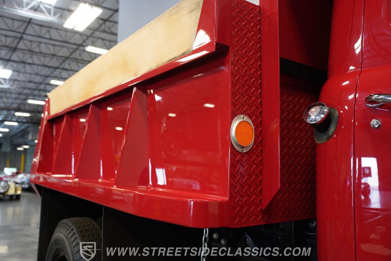 1949 Ford F-6 Pickup