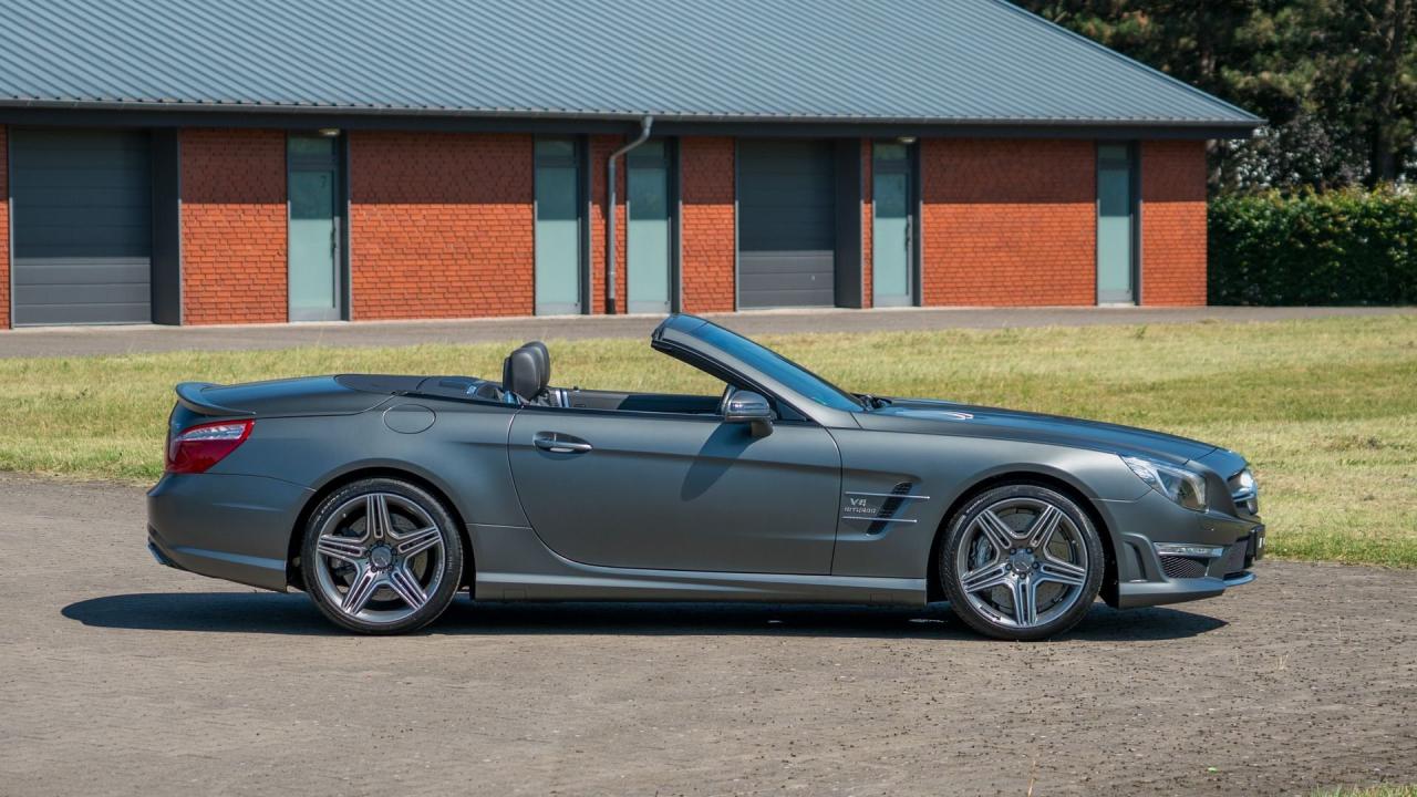 2013 Mercedes - Benz SL 63 AMG
