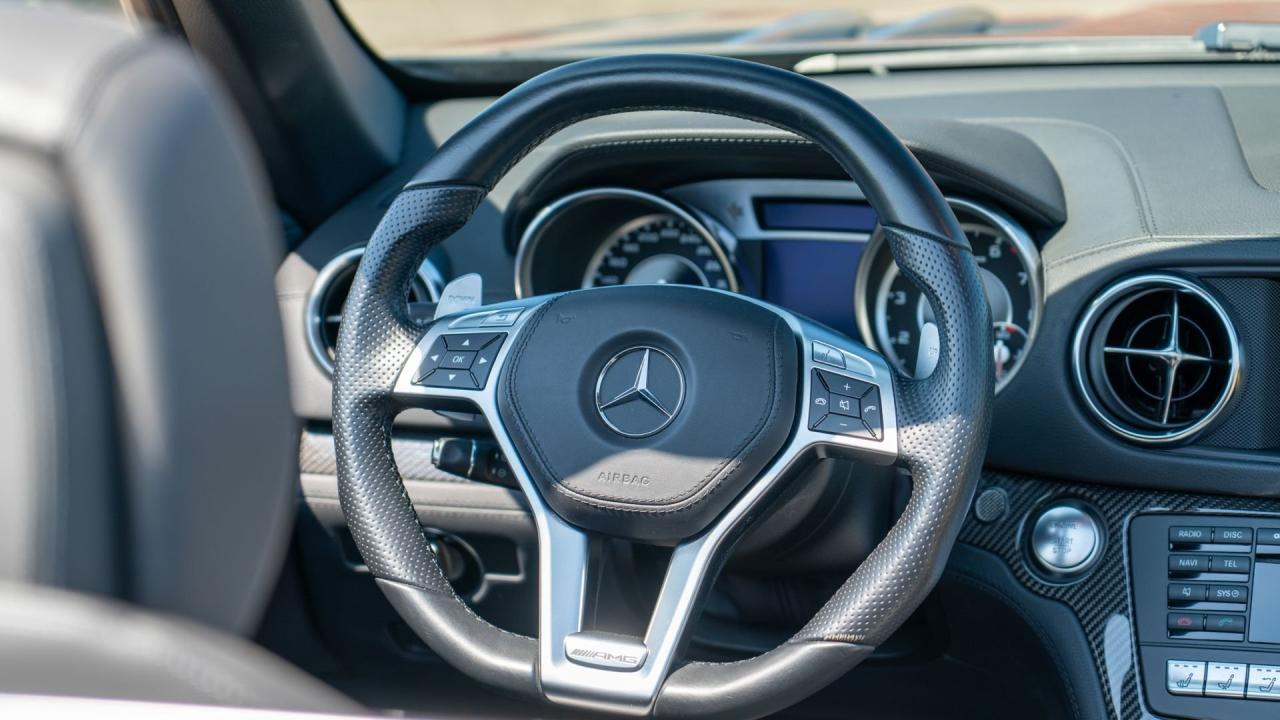 2013 Mercedes - Benz SL 63 AMG