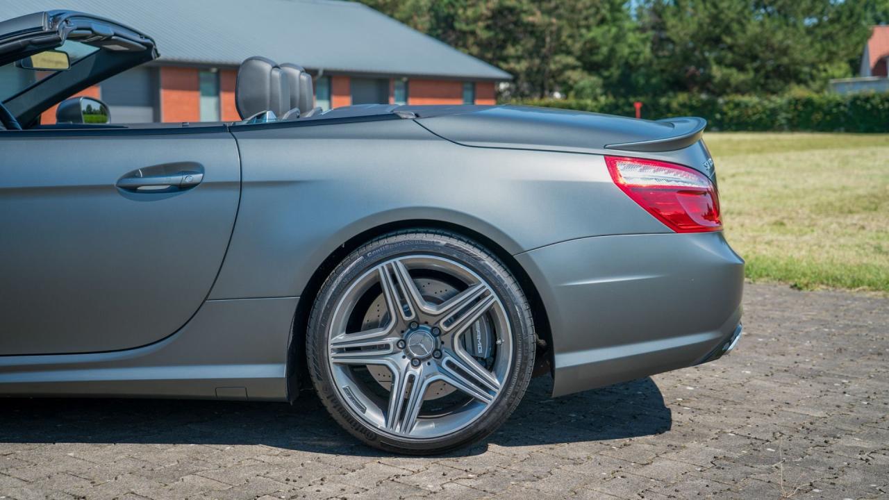 2013 Mercedes - Benz SL 63 AMG