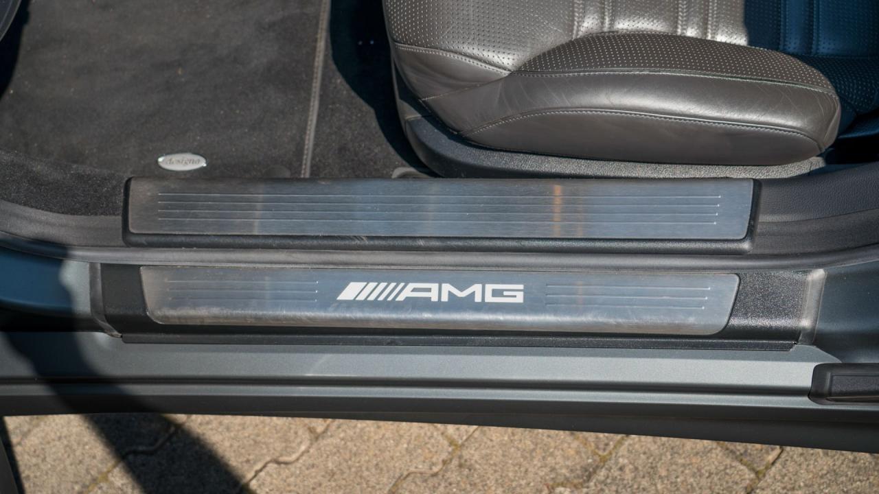 2013 Mercedes - Benz SL 63 AMG
