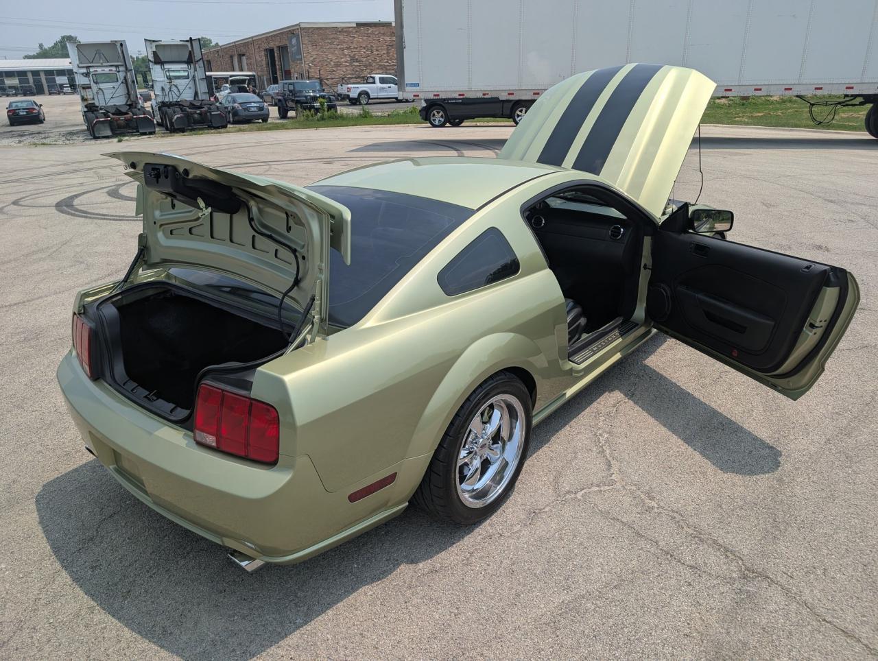 2005 Ford Mustang GT Premium Turbocharged