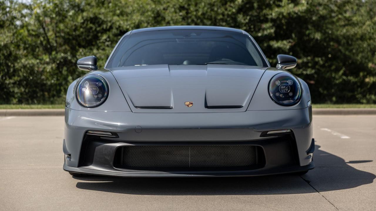 2023 Porsche 911 GT3 "Manthey Racing"