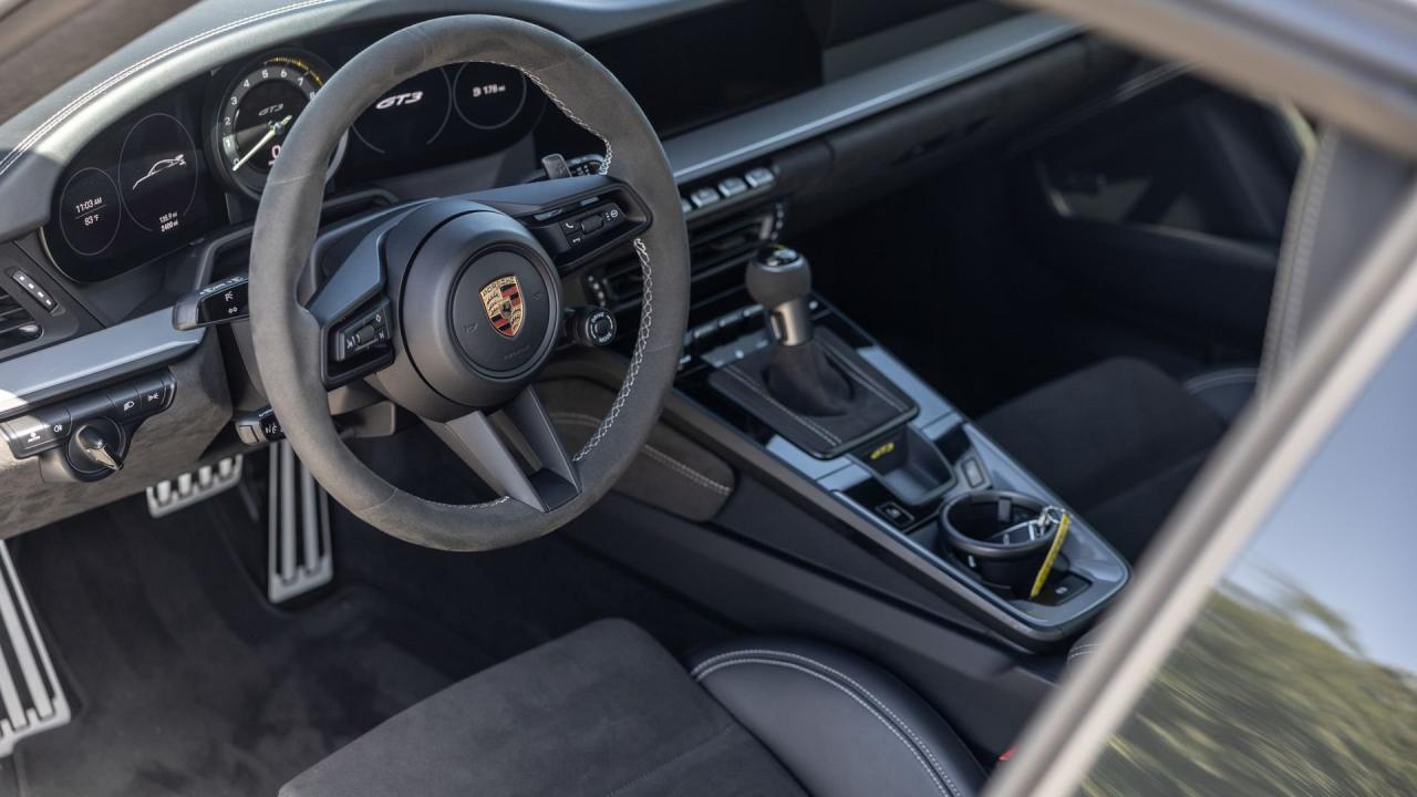 2023 Porsche 911 GT3 "Manthey Racing"