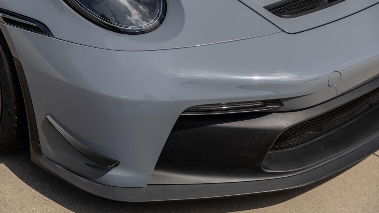 2023 Porsche 911 GT3 "Manthey Racing"