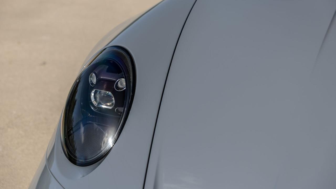2023 Porsche 911 GT3 "Manthey Racing"