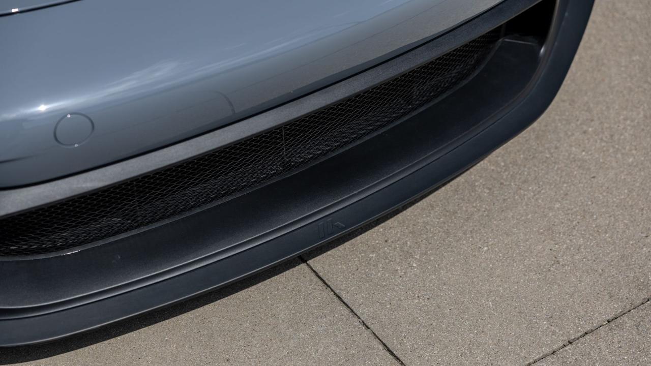 2023 Porsche 911 GT3 "Manthey Racing"