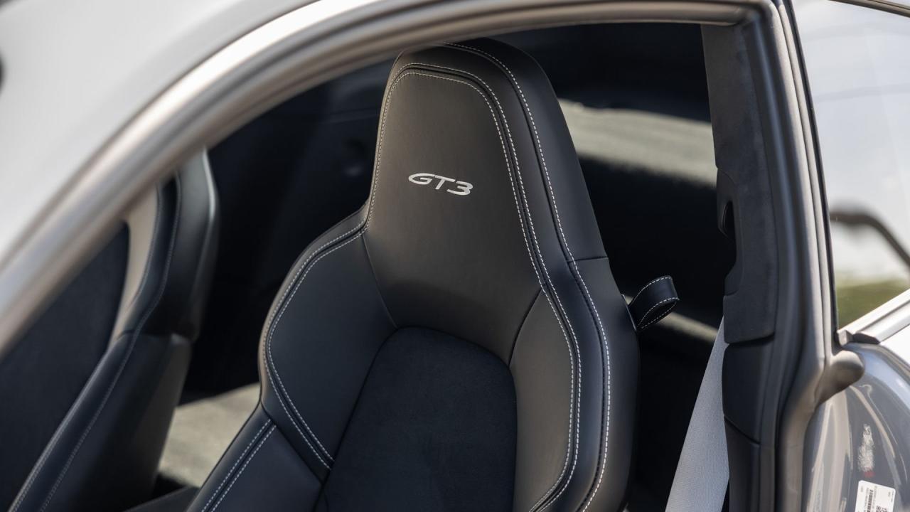 2023 Porsche 911 GT3 "Manthey Racing"