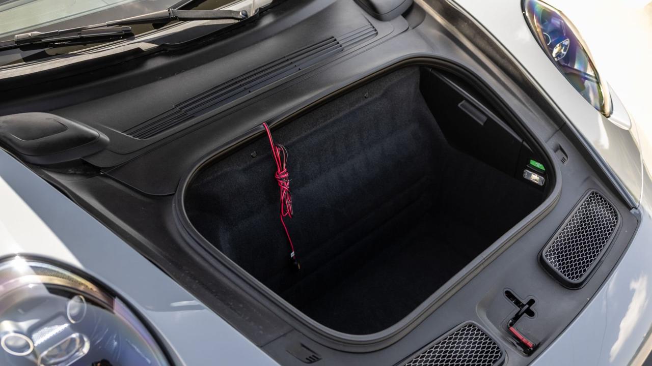 2023 Porsche 911 GT3 "Manthey Racing"
