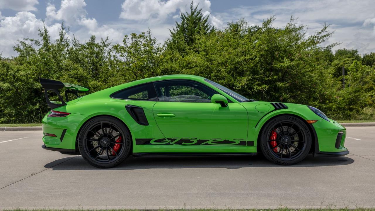 2019 Porsche 911 GT3 RS