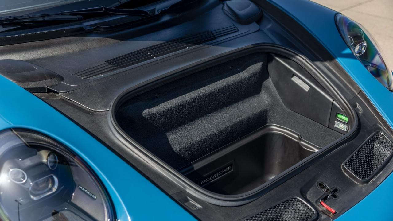 2022 Porsche 911 GT3 Touring