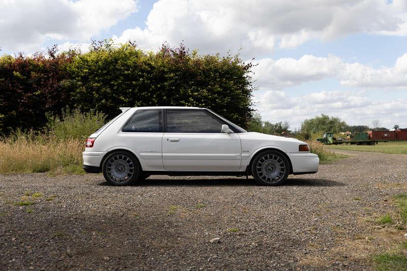 1992 Mazda 323 GT-R