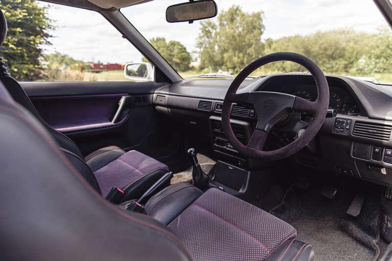 1992 Mazda 323 GT-R