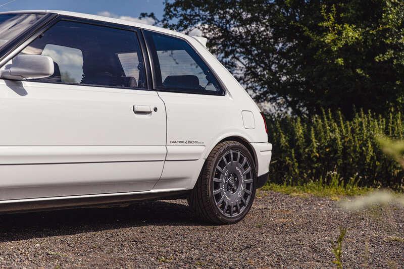 1992 Mazda 323 GT-R