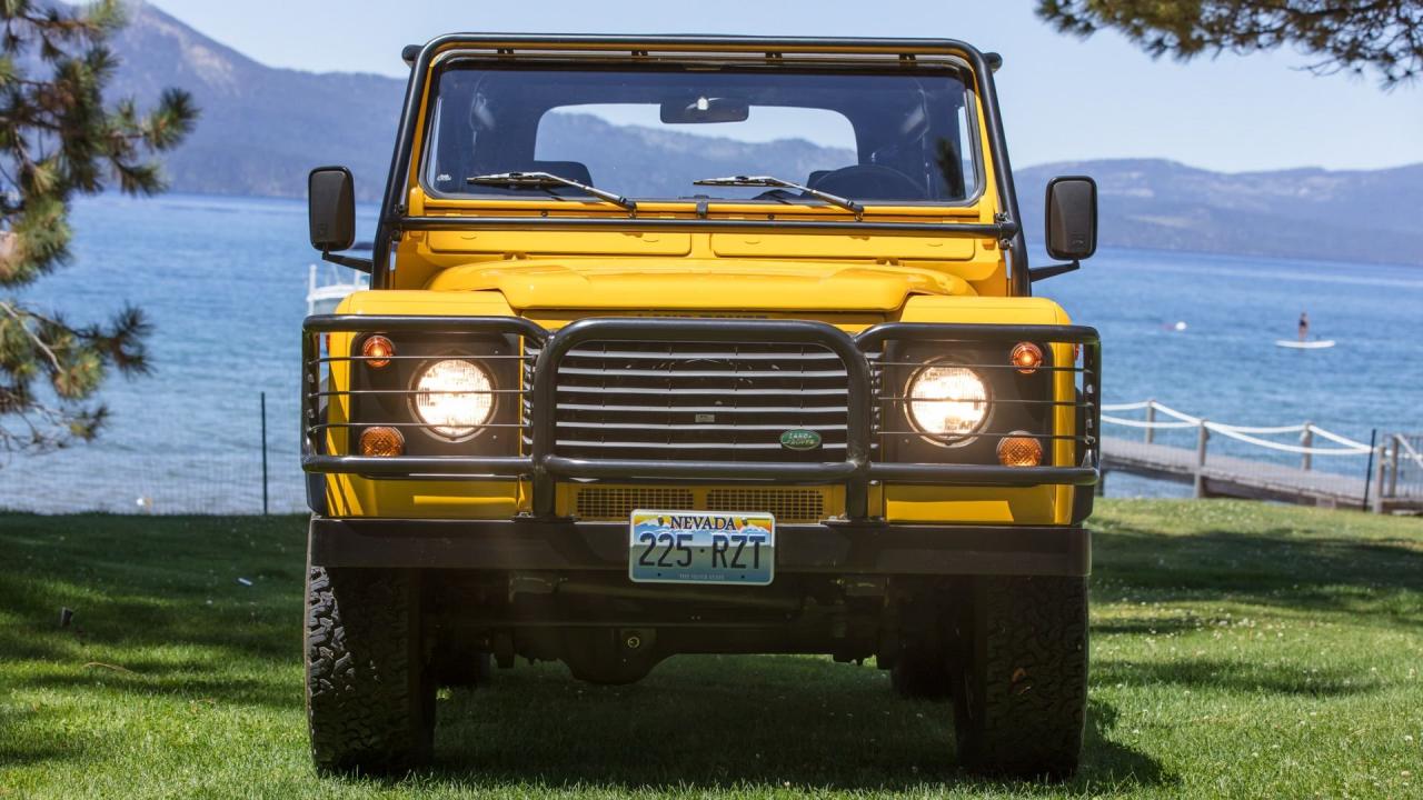 1997 Land Rover Defender 90 NAS