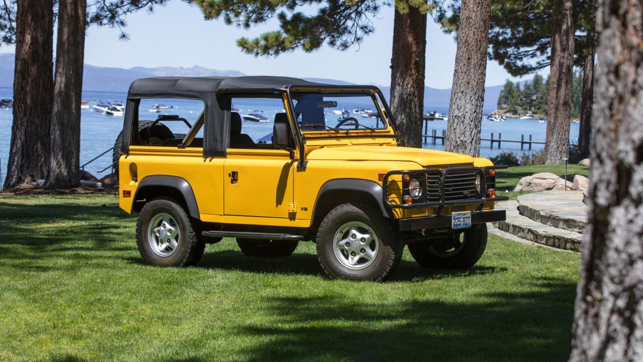 1997 Land Rover Defender 90 NAS
