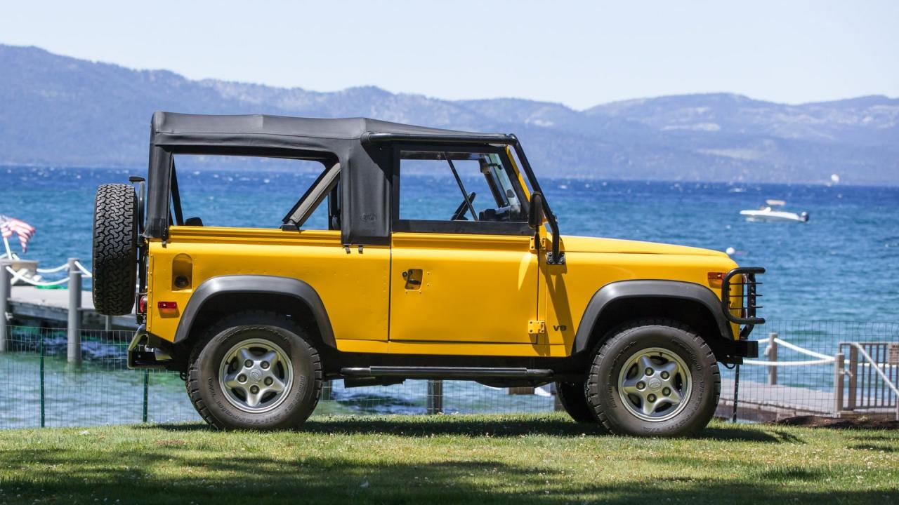 1997 Land Rover Defender 90 NAS