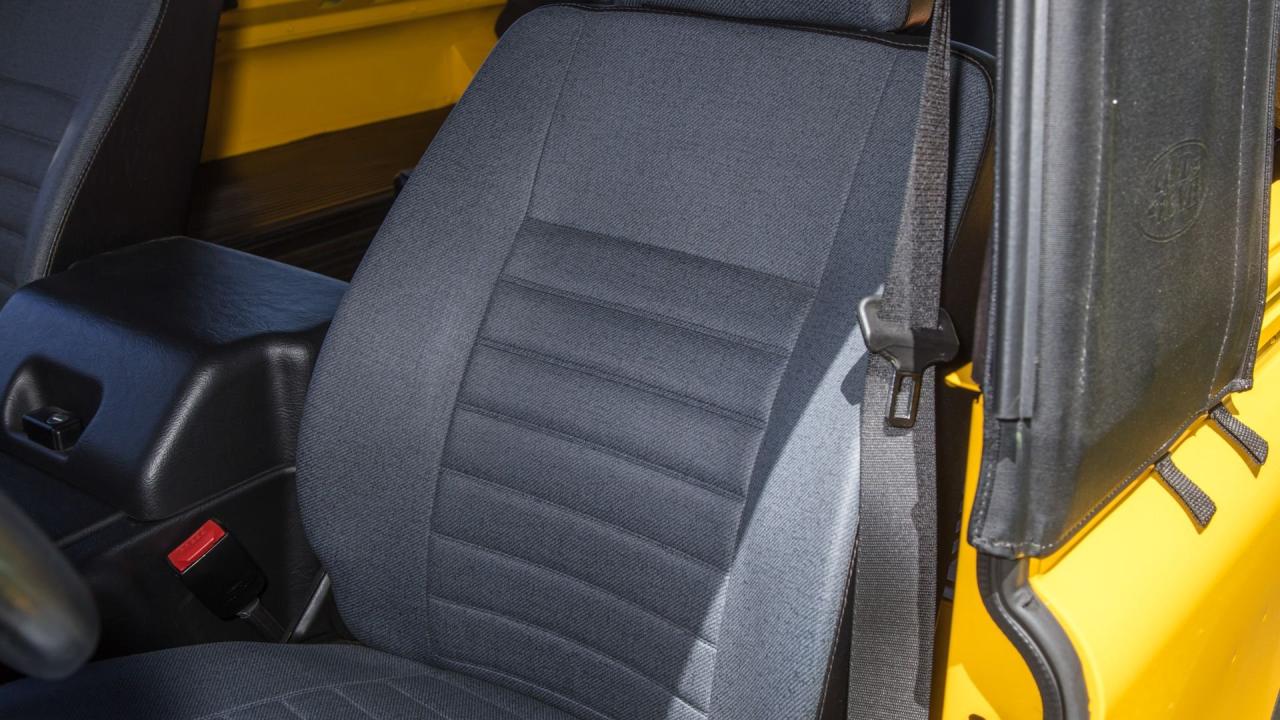 1997 Land Rover Defender 90 NAS