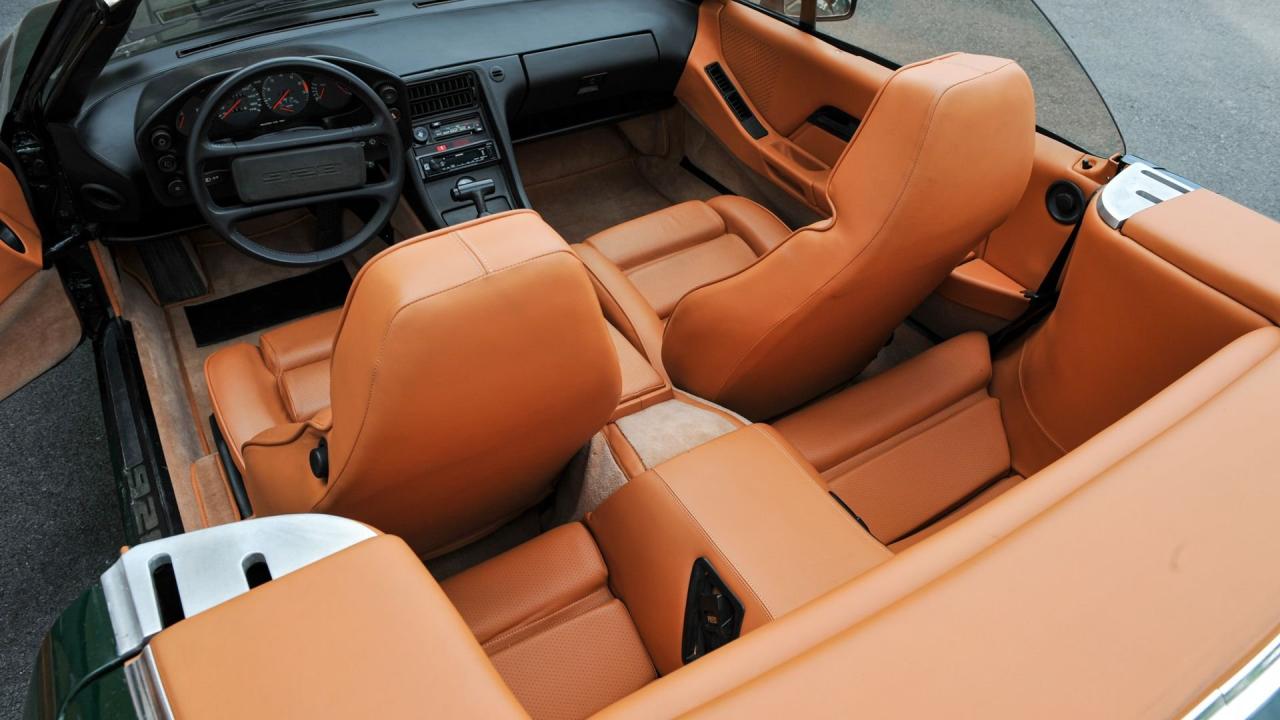 1982 Porsche 928 Convertible by Straman