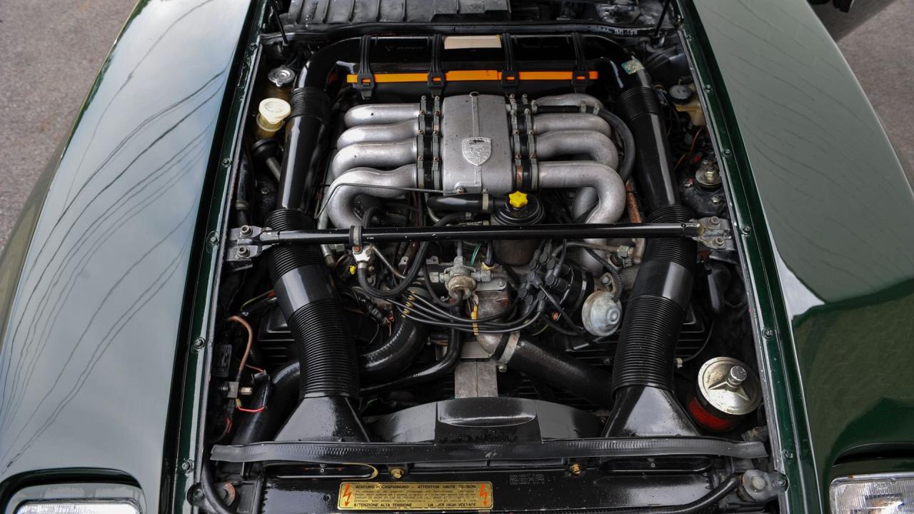 1982 Porsche 928 Convertible by Straman