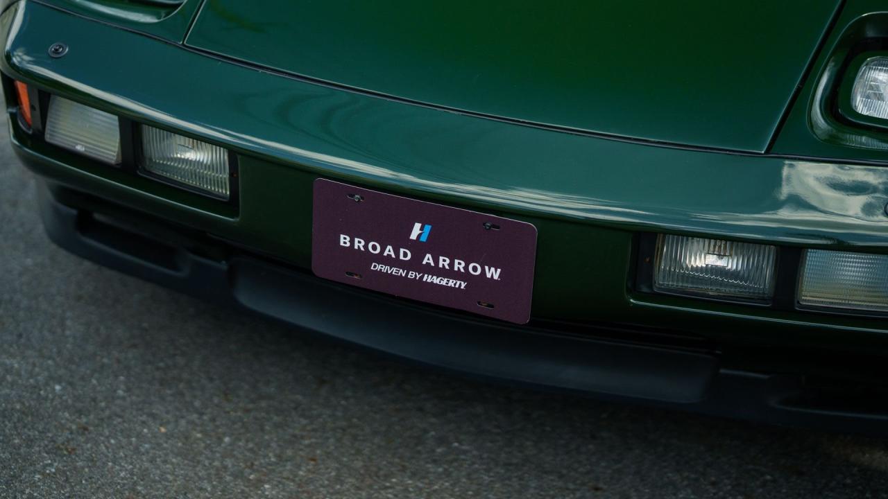 1982 Porsche 928 Cabriolet by Straman
