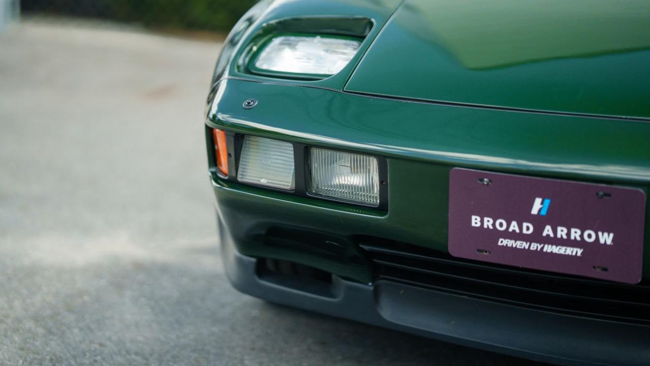 1982 Porsche 928 Cabriolet by Straman