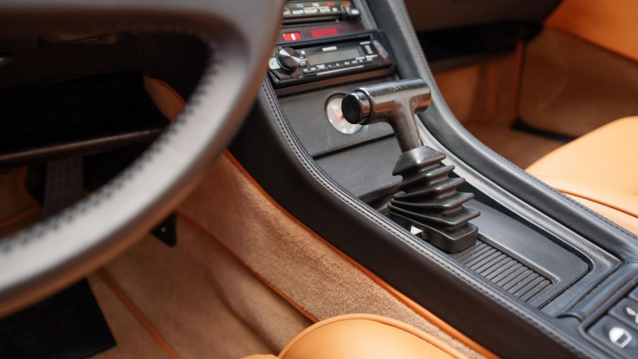 1982 Porsche 928 Cabriolet by Straman