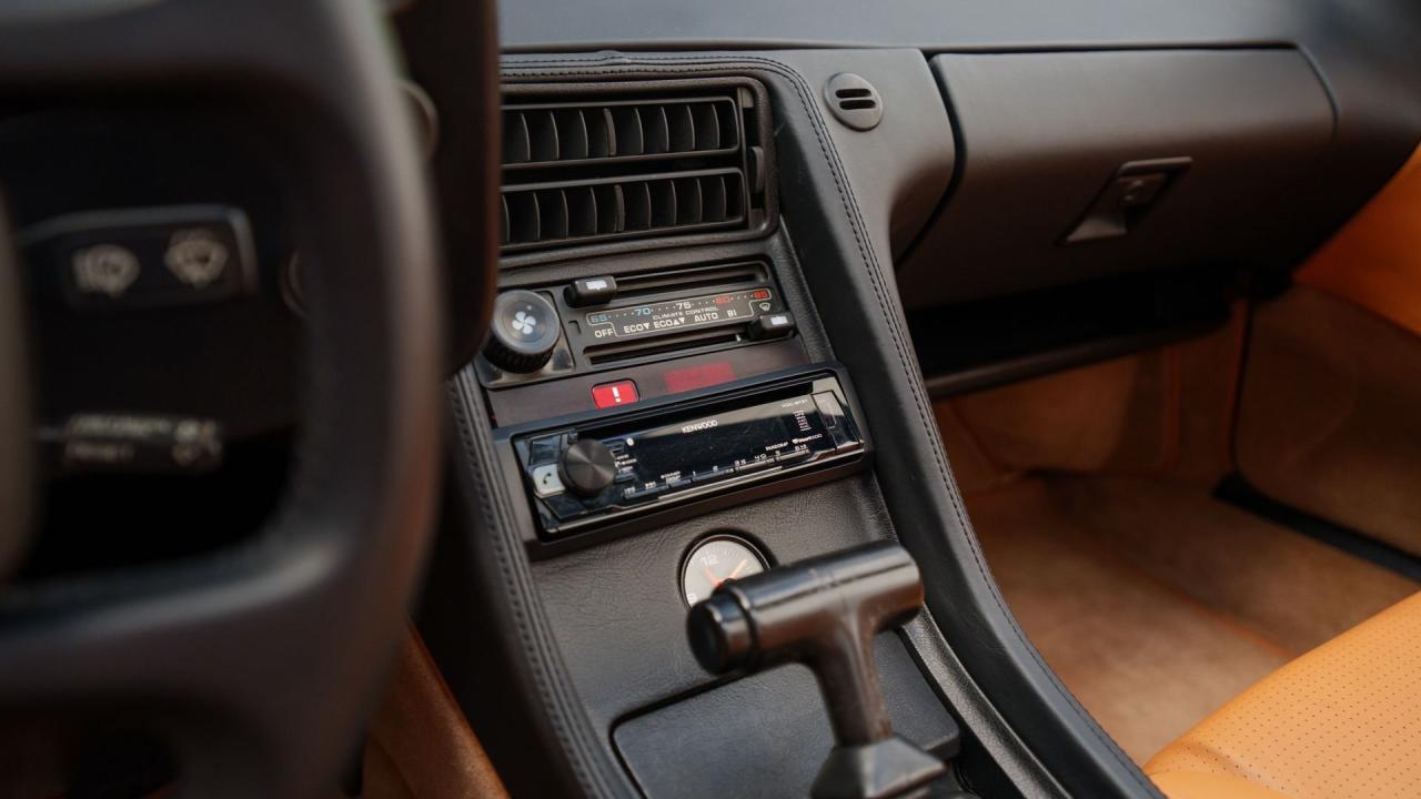 1982 Porsche 928 Cabriolet by Straman