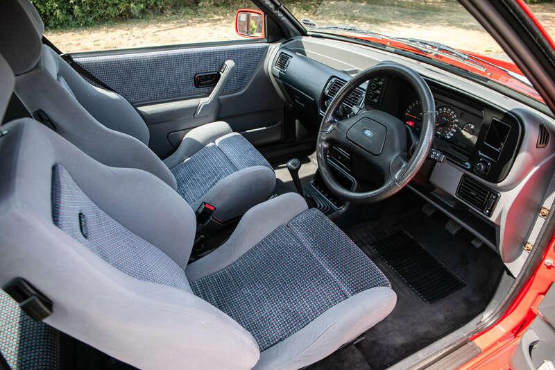1989 Ford RS TURBO MK2