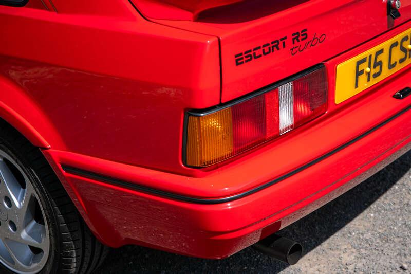 1989 Ford RS TURBO MK2
