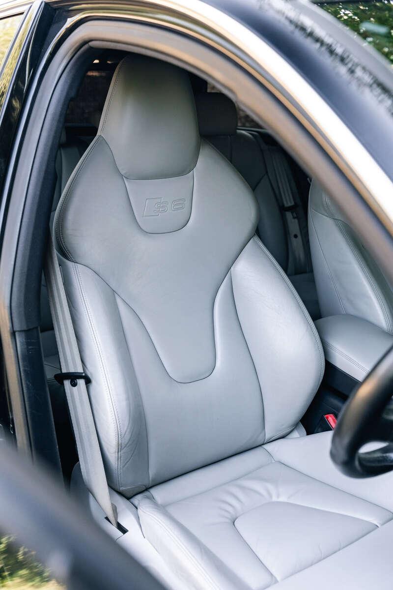 2007 Audi S6 V10 AVANT