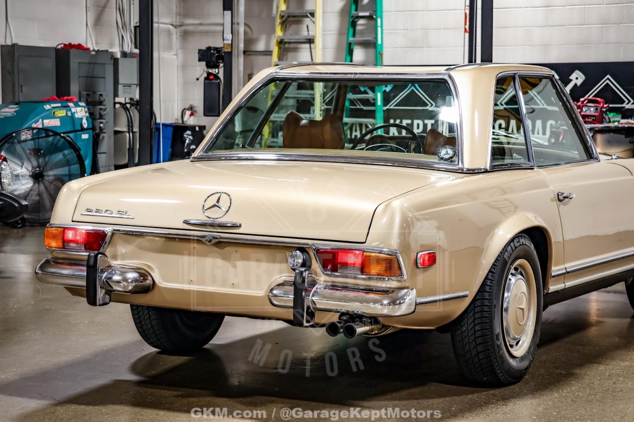 1970 Mercedes - Benz 280SL