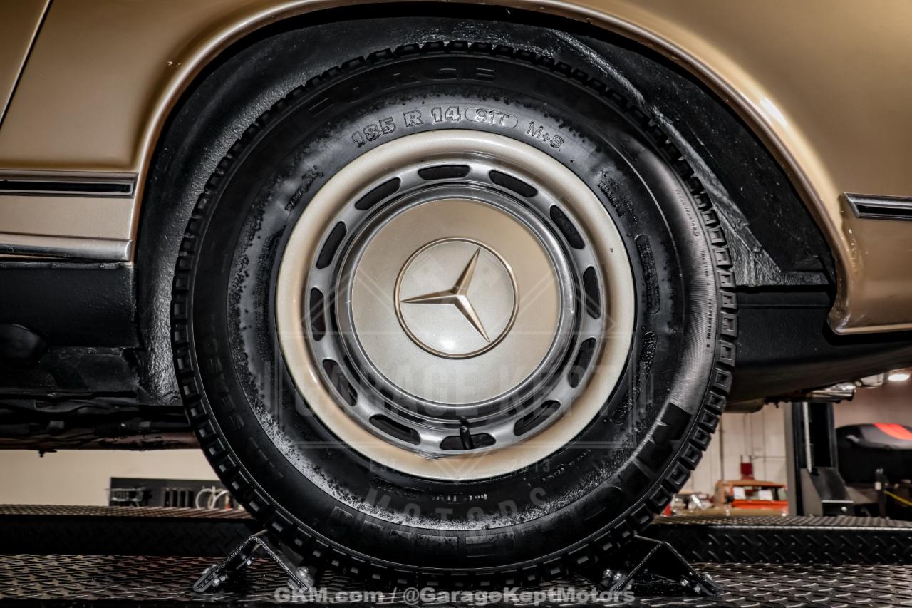 1970 Mercedes - Benz 280SL