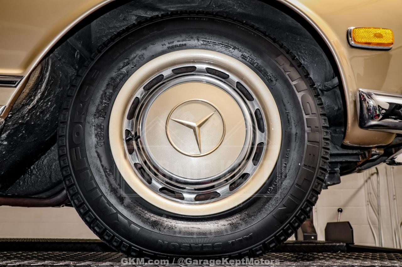 1970 Mercedes - Benz 280SL