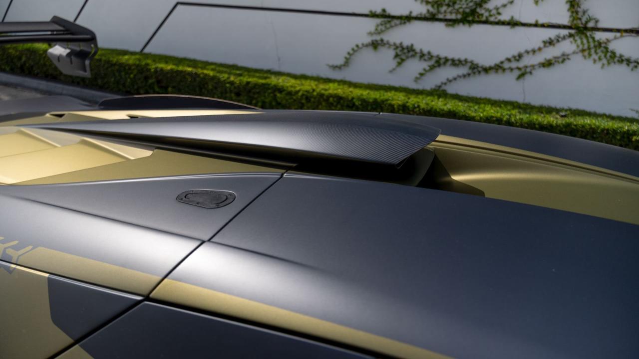 2021 Lamborghini Essenza SCV12