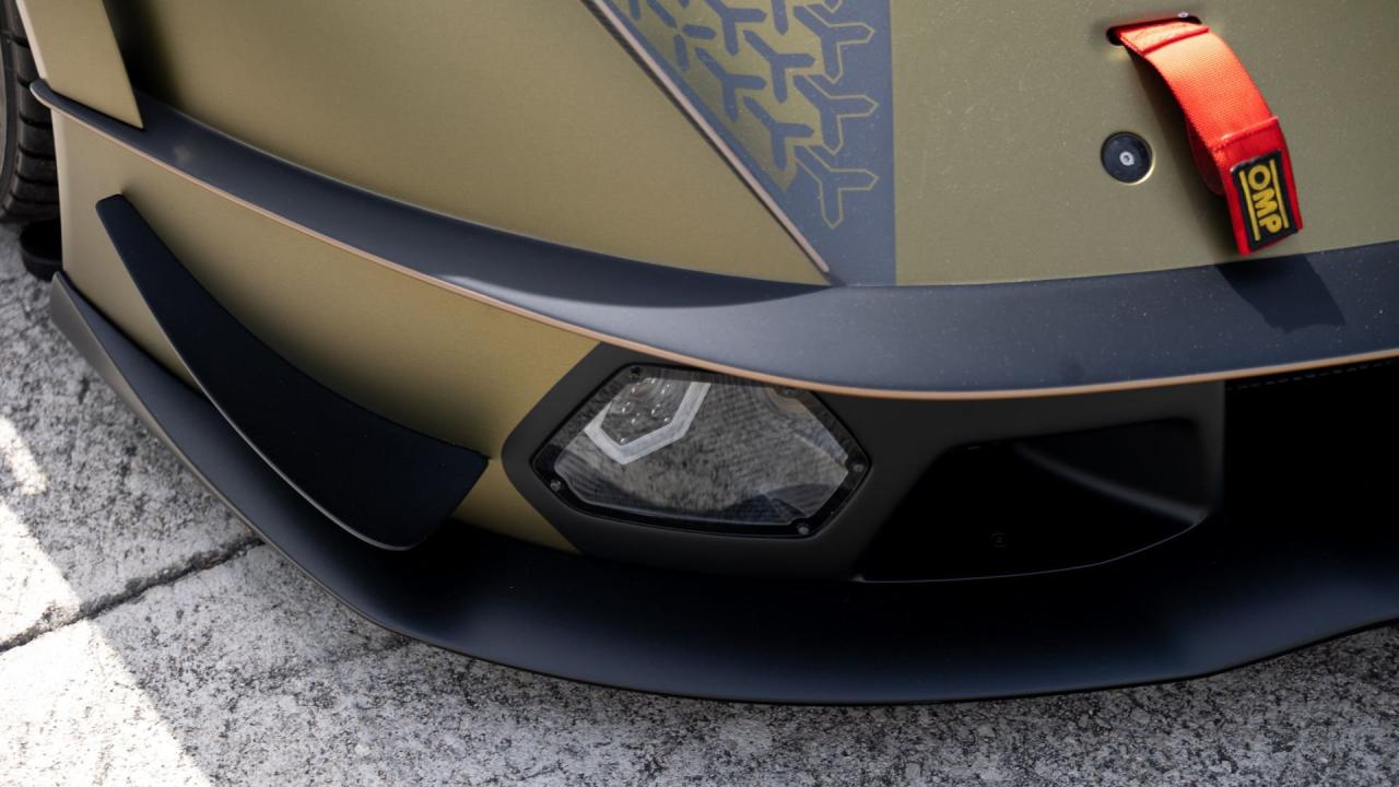 2021 Lamborghini Essenza SCV12
