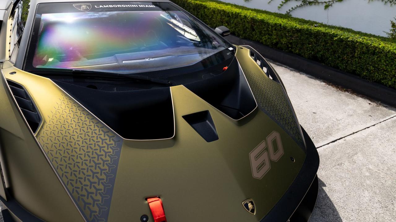 2021 Lamborghini Essenza SCV12