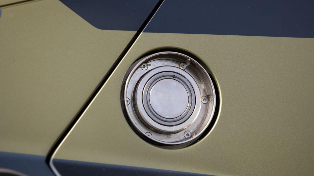 2021 Lamborghini Essenza SCV12