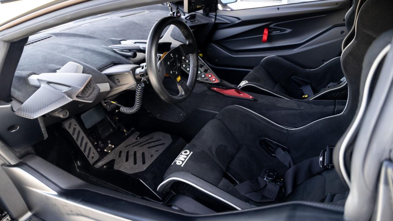 2021 Lamborghini Essenza SCV12