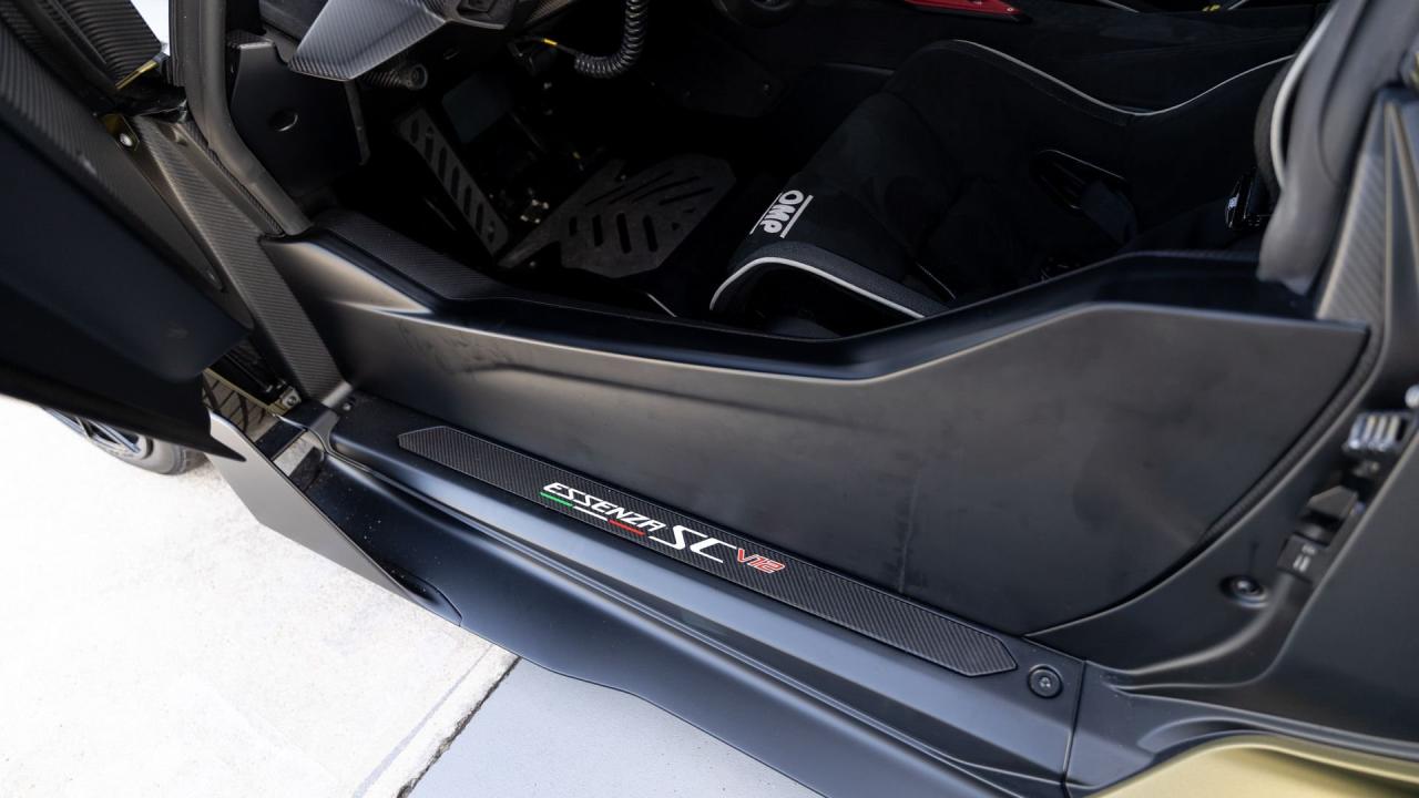 2021 Lamborghini Essenza SCV12