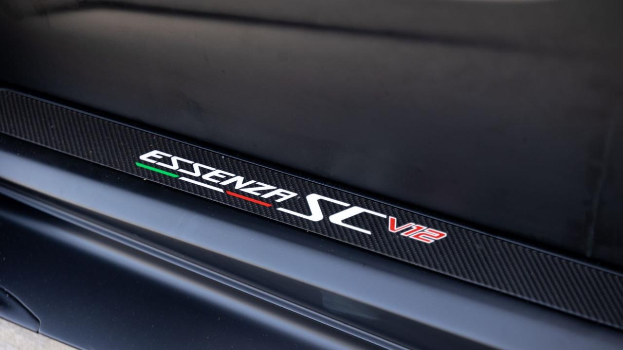 2021 Lamborghini Essenza SCV12