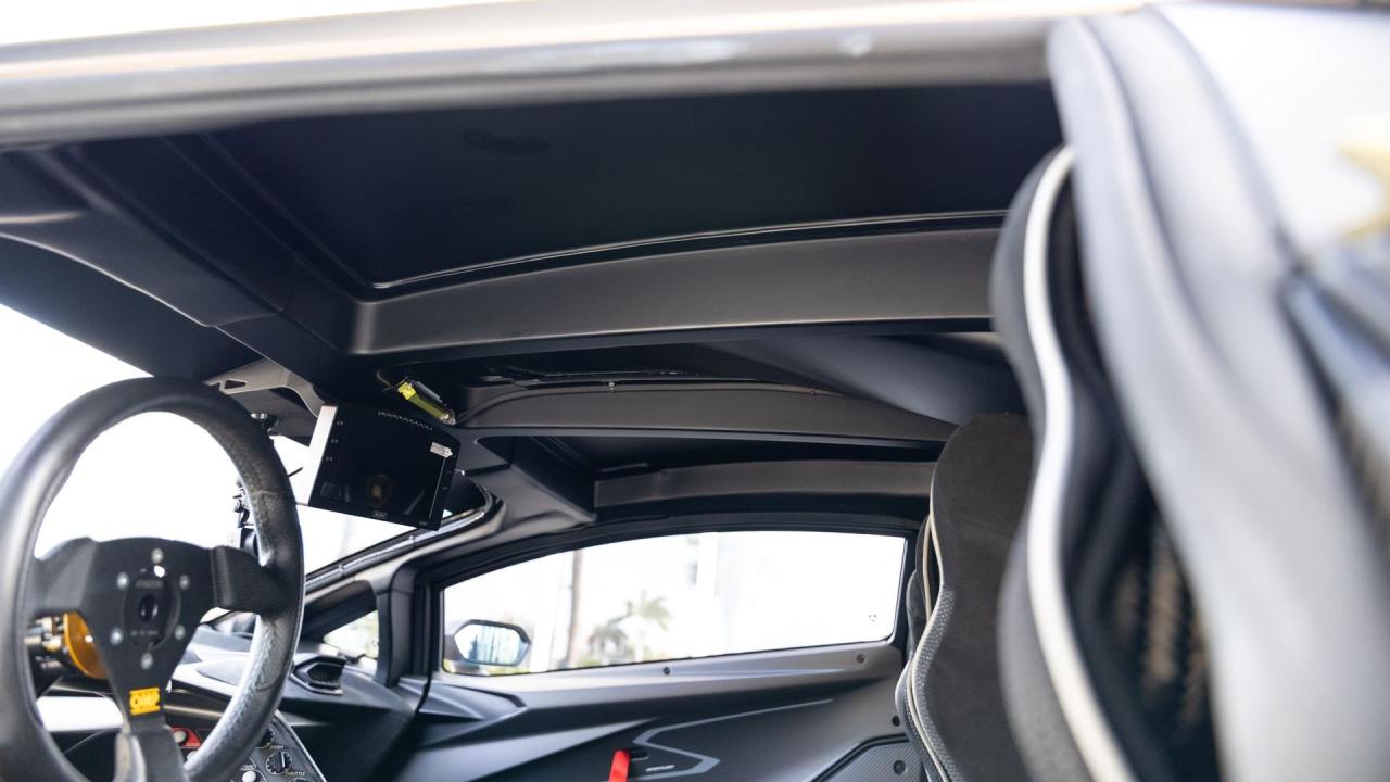 2021 Lamborghini Essenza SCV12