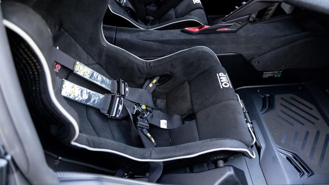 2021 Lamborghini Essenza SCV12