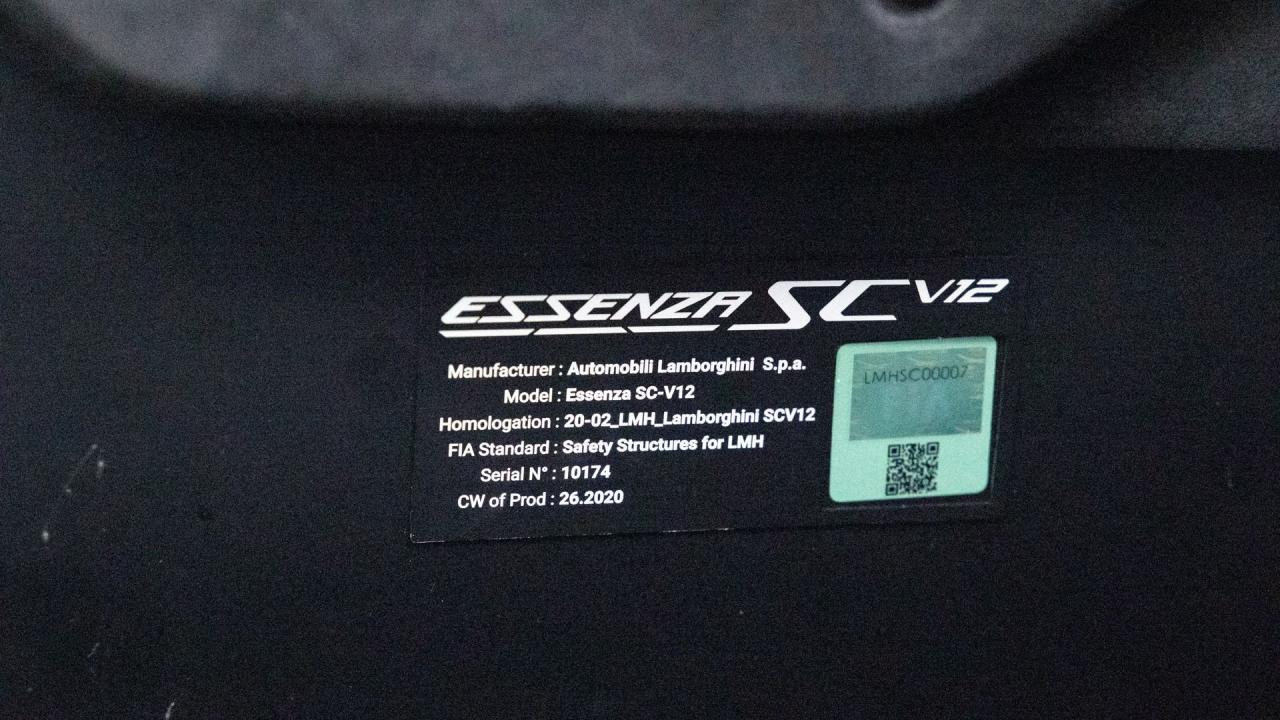 2021 Lamborghini Essenza SCV12