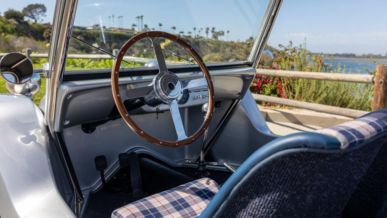 1968 Meyers Manx Remastered Silver Arrow Edition