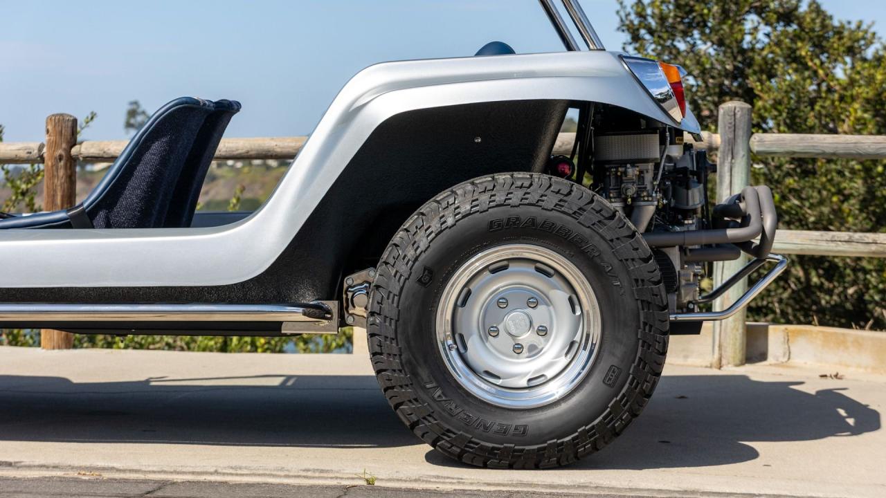 1968 Meyers Manx Remastered Silver Arrow Edition