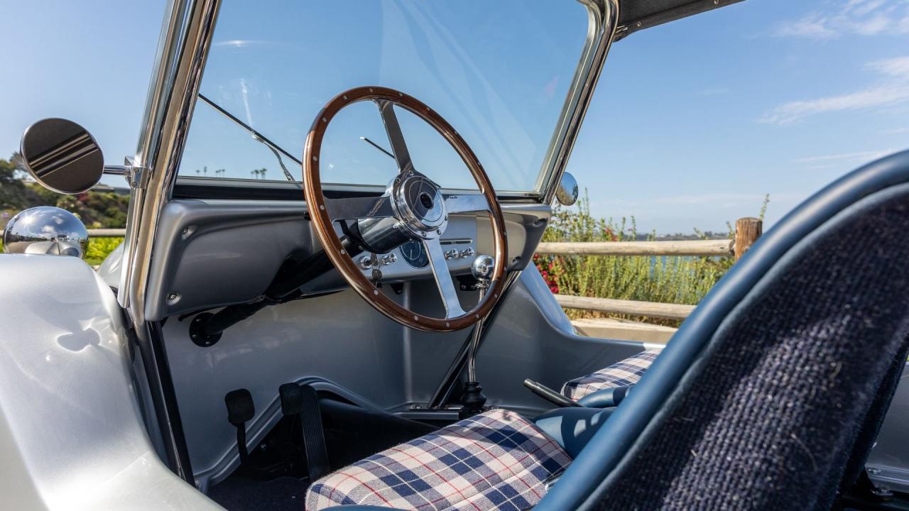 1968 Meyers Manx Remastered Silver Arrow Edition